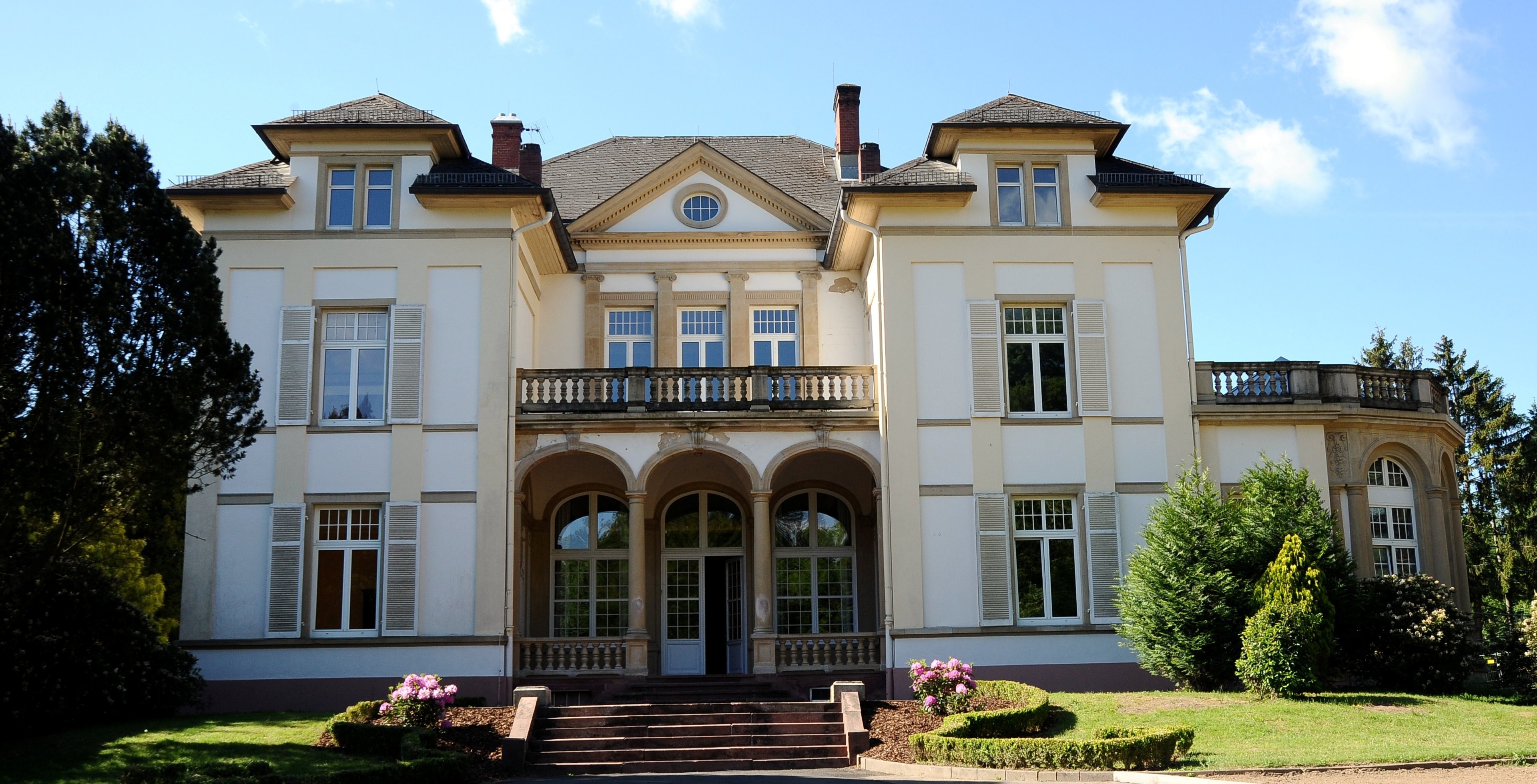 Stadtarchiv Bad Homburg, Villa Wertheimber im Gustavsgarten Bad